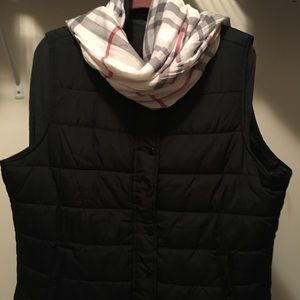 New lightweight vests perfect for cool day or night